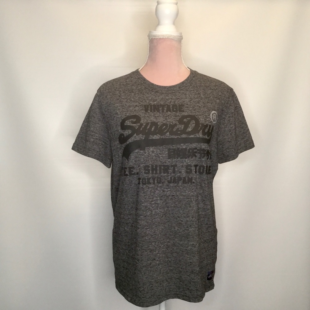 Superdry t-shirt. Embossed. Premium quality.